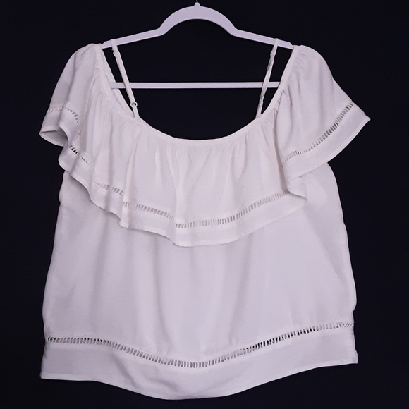🖤Style Envy White Eyelet Trim Off The Shoulder Crop Top Size Small - Picture 5 of 9